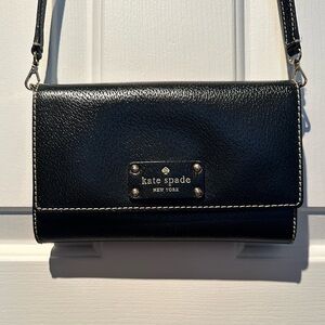 Like New! Kate Spade ♠️ Crossbody Wallet Purse in Black